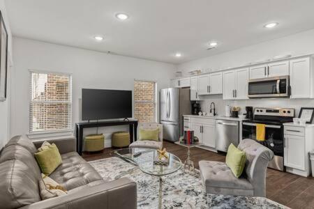 The Warhol - Pet-Friendly Apartment Бентонвіль Екстер'єр фото